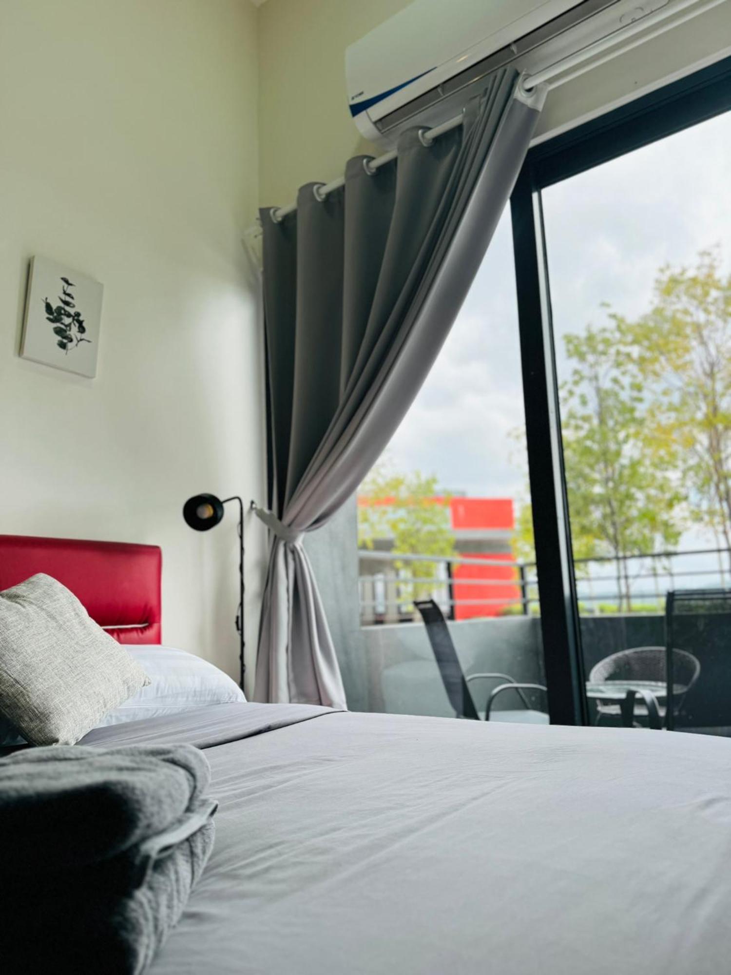 Coresoho Suite By Bkastaycation Kotawarisan Sepang Klia Airport, Free Wifi Екстер'єр фото