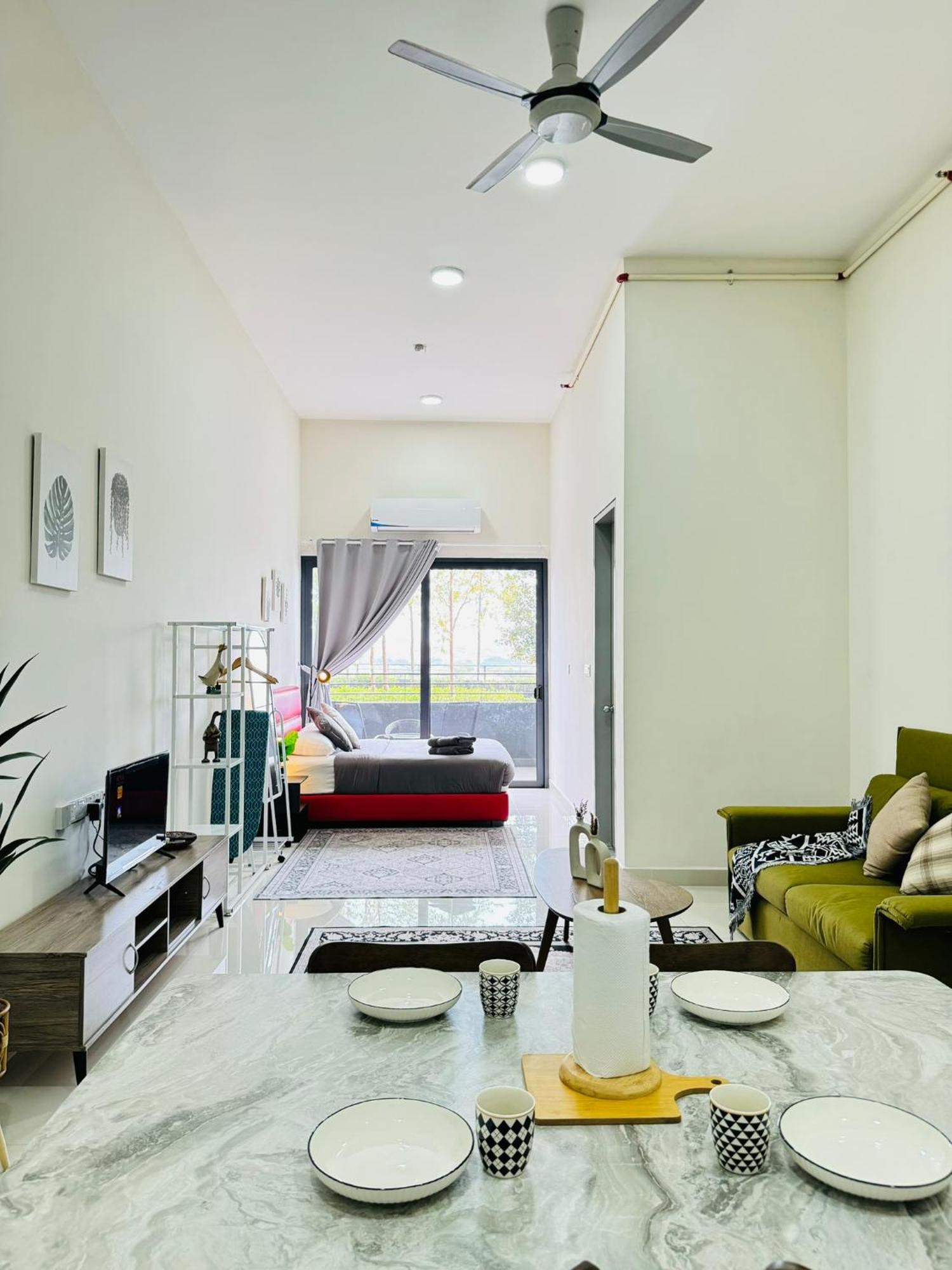 Coresoho Suite By Bkastaycation Kotawarisan Sepang Klia Airport, Free Wifi Екстер'єр фото
